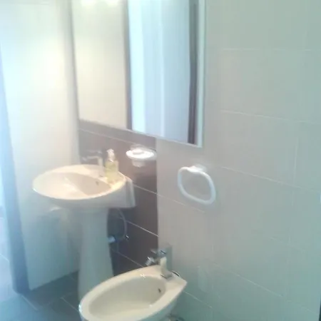 Ulica Nenada Mataka-mehe Apartment Tribanj-Kruscica